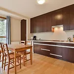 - Stil 2 Apartment *