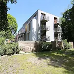 - Stil 2 Apartment *